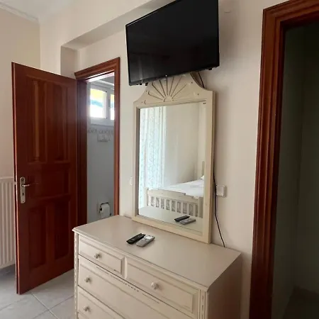 Hemithea 3* Nydri (Lefkada)